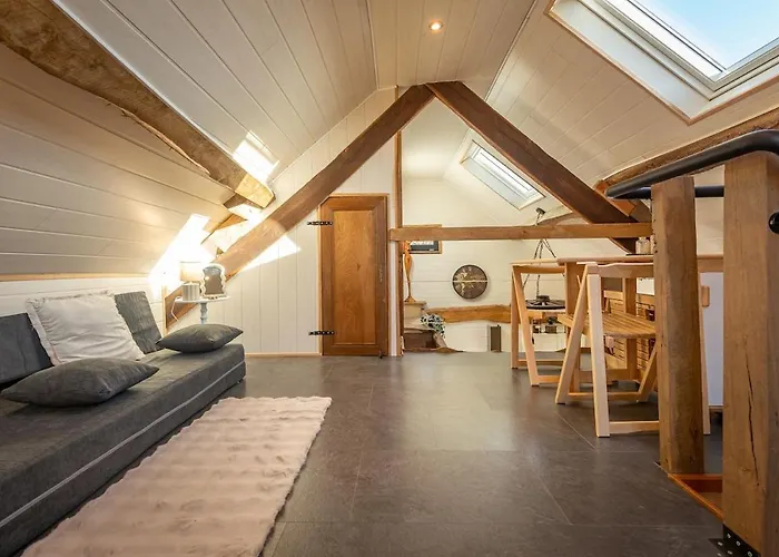 Nidamour Villa Chouvigny